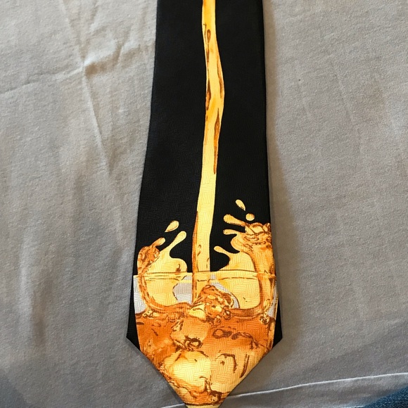 Novelty tie - Picture 1 of 2